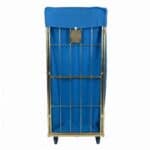Zadní pohled na prádelní vozík s ochranným krytem 685x810x1850 mm v královské modré barvě od RTP Radom.